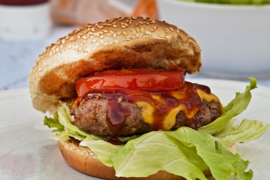 Ako ochutiť mäso na hamburger