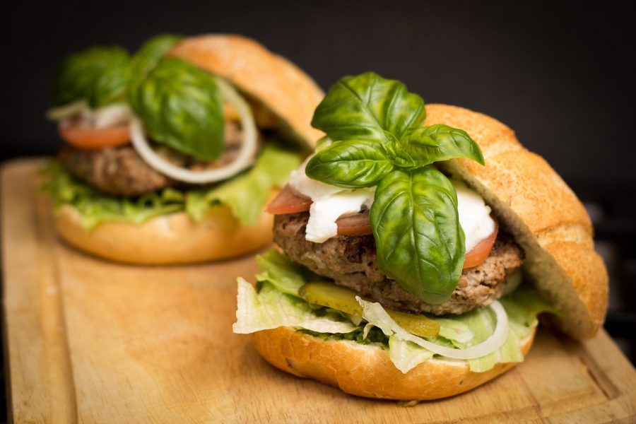 Šťavnatý hamburger recept &#8211; dokonalé jedlo na doma
